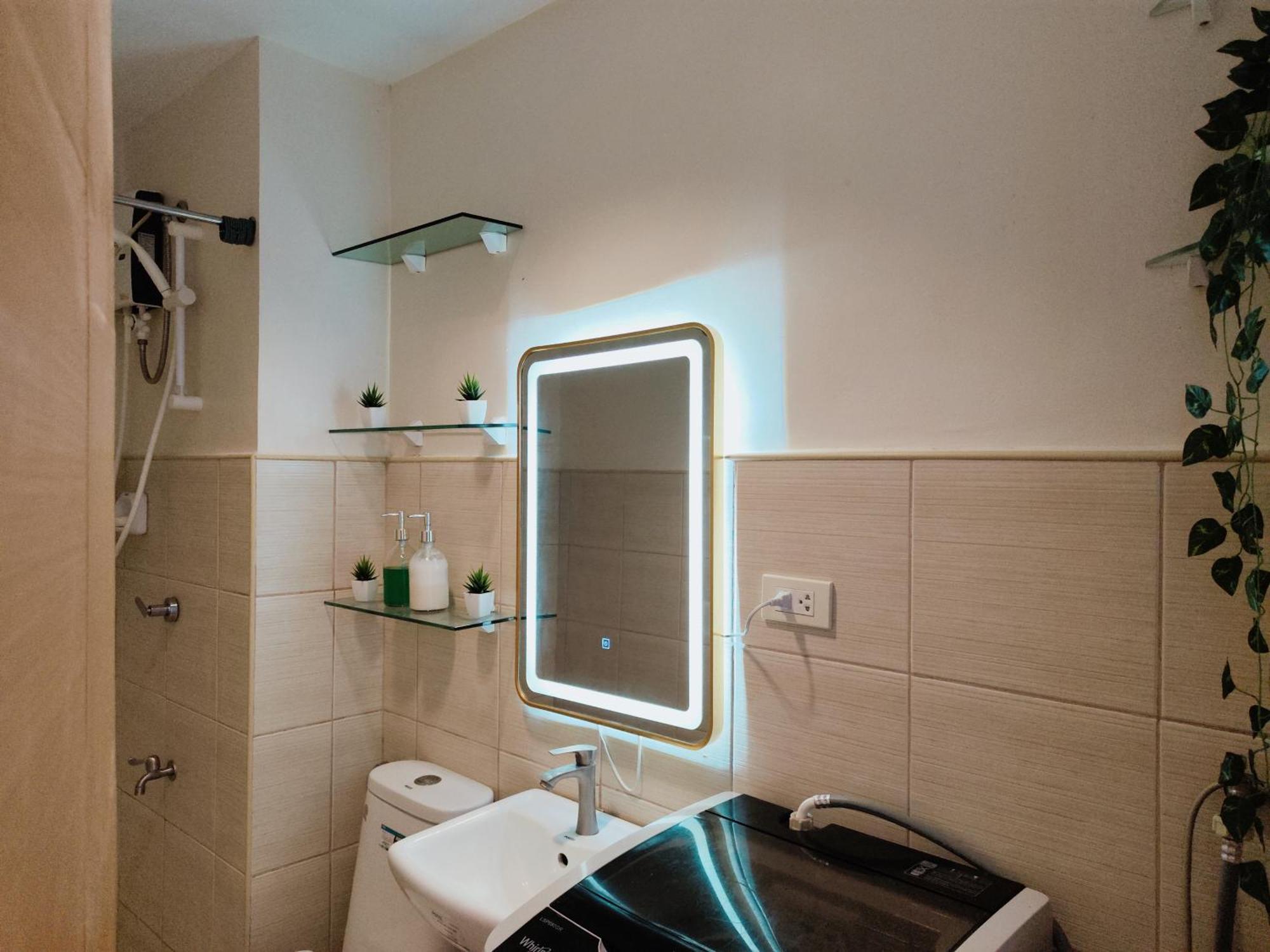 Paradise Realm Condotel Paranaque City Экстерьер фото